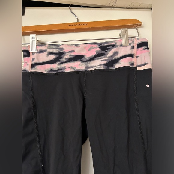 Lululemon 7/8 leggings - Picture 5 of 7
